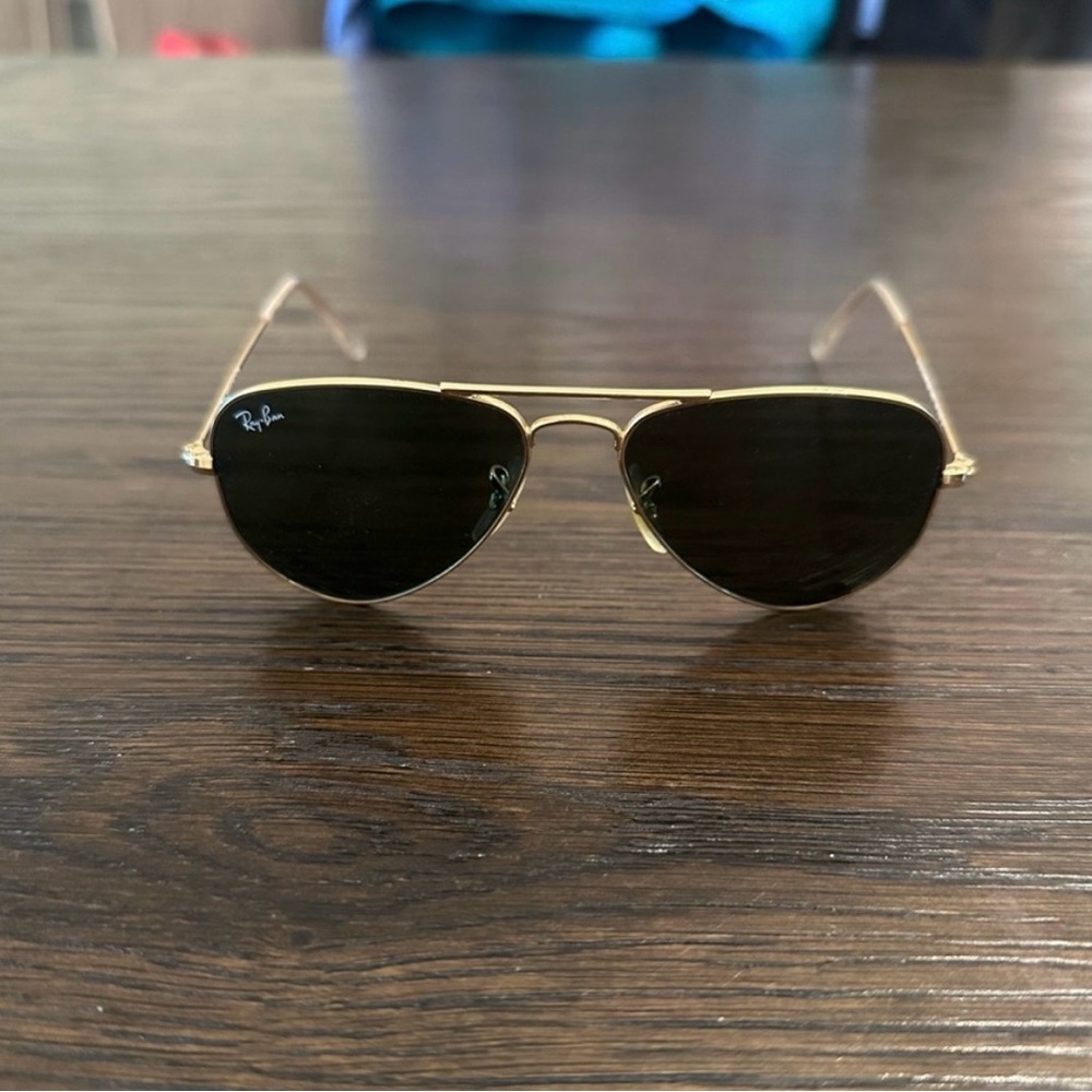 Ray Ban aviators Women’s